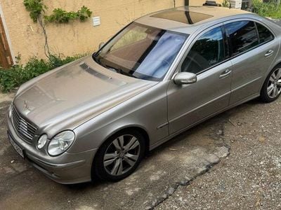 Mercedes E320