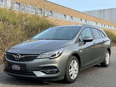 Gebraucht Opel Astra Edition 145 PS (106 kW) 2020 Grau Kombi