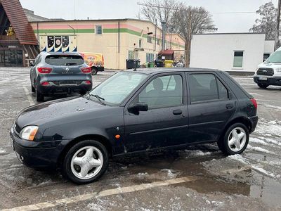 Schwarz Gebraucht 2001 Ford Fiesta Ghia Kleinwagen | 1.400 € (Teuer)