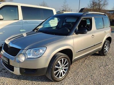 Gebraucht Skoda Yeti Adventure 122 PS (89 kW) 2013 Beige SUV