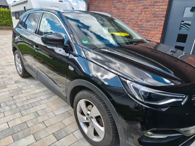 Gebraucht Opel Grandland X Ultimate 177 PS (130 kW) 2019 Schwarz SUV