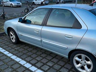 Grau Gebraucht 2003 Citroën Xsara Limousine | 950 €