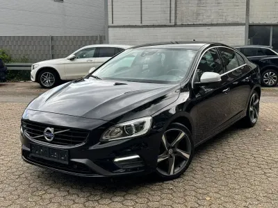 Gebraucht Volvo S60 R-Design 245 PS (180 kW) 2016 Schwarz Limousine