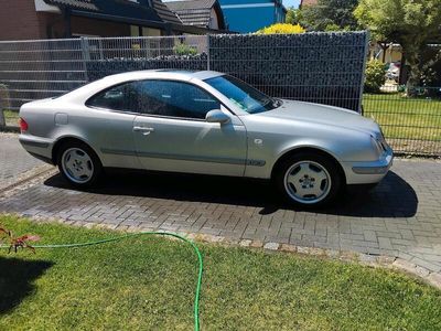 Mercedes CLK230