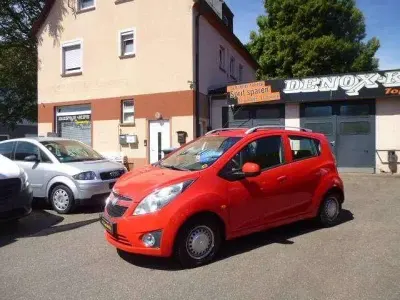 Gebraucht Chevrolet Spark LS 82 PS (60 kW) 2010 Super red Kleinwagen