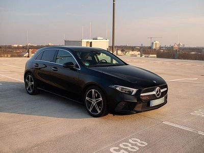 Gebraucht Mercedes 220 Progressive 190 PS (139 kW) 2019 Schwarz Limousine