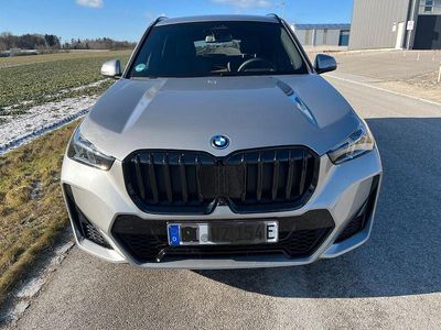Gebraucht BMW X1 M Sport 326 PS (239 kW) 2026 Grau SUV