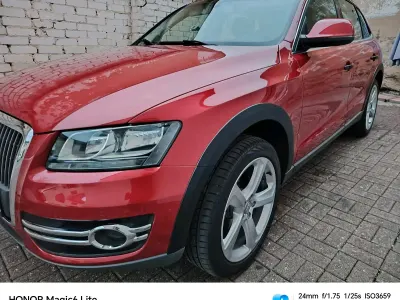 Gebraucht Audi Q5 170 PS (125 kW) 2009 Rot SUV