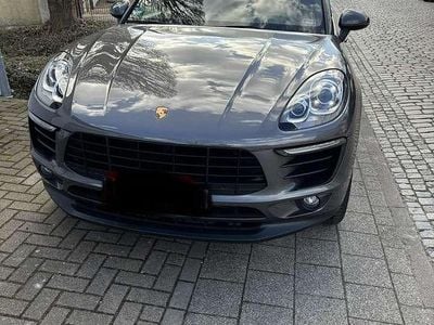Gebraucht Porsche Macan S 258 PS (189 kW) 2015 Grau SUV