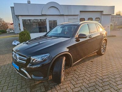 Gebraucht Mercedes GLC250 211 PS (155 kW) 2018 Schwarz SUV