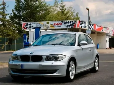 Gebraucht BMW 118 134 PS (98 kW) 2008 Silber Kleinwagen
