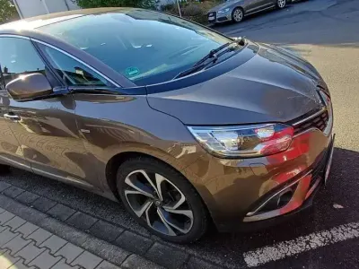 Occasion Renault Scenic E-Tech Bose Edition 159 ch (116 kW) 2019 Marron Monospace