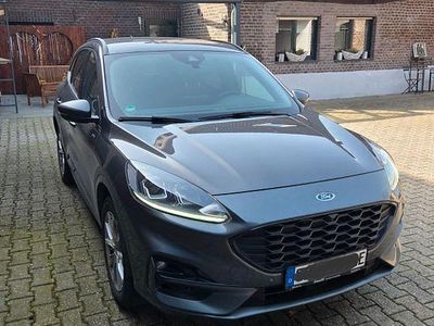 Gebraucht Ford Kuga ST-Line 224 PS (164 kW) 2021 Grau SUV