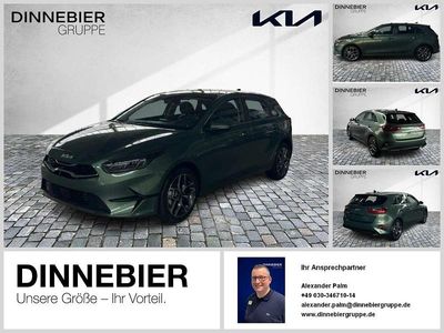 Neu Kia Ceed Spirit 140 PS (102 kW) 2025 Yucca stahlgrau metallic Kleinwagen