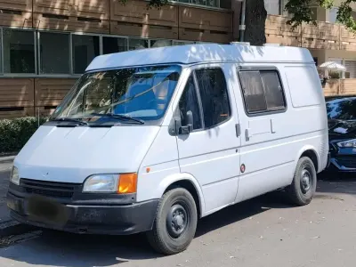 Gebraucht Ford Transit 80 PS (58 kW) 1993 Grau Van