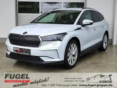 Gebraucht Skoda Enyaq iV Sport 150 kW (204 PS) 2021 Moonweiss metallic SUV
