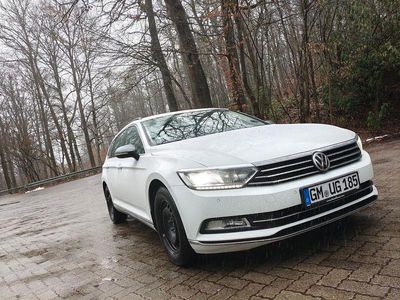 Weiß Gebraucht 2019 VW Passat Business Kombi | 15.490 € (Guter Preis)