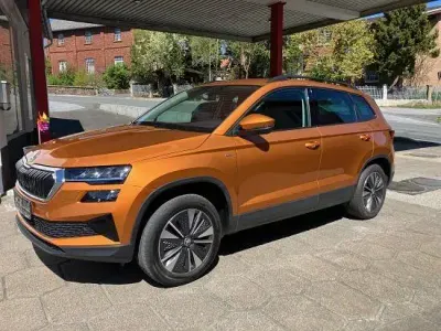 Usata Skoda Karoq Tour 150 CV (110 kW) 2022 Arancione SUV