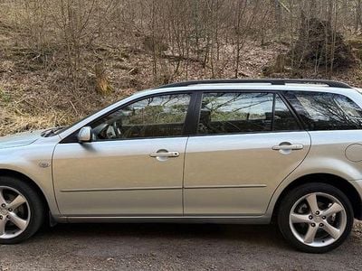 Usado Mazda 6 Inclusive 166 HP (122 kW) 2003 Prateado Carrinha