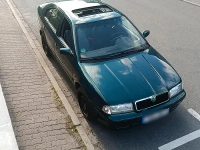 Gebraucht Skoda Octavia 102 PS (75 kW) 2026 Grün Limousine