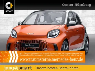 Używany Smart ForFour Electric Drive Passion 60 kW (82 KM) 2021 Pomarańczowy Sedan/Limuzyna