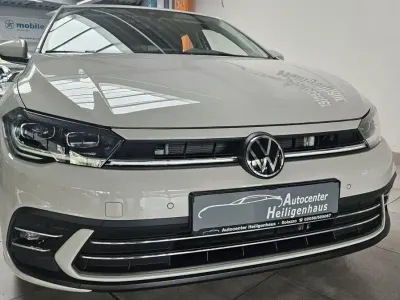Gebraucht VW Polo Style 95 PS (69 kW) 2022 Grau Kleinwagen