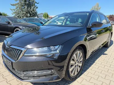 Gebraucht Skoda Superb Premium Edition 150 PS (110 kW) 2023 Schwarz Limousine