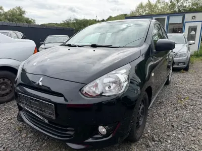 Gebraucht Mitsubishi Space Star Diamant Edition 71 PS (52 kW) 2016 Schwarz Kleinwagen
