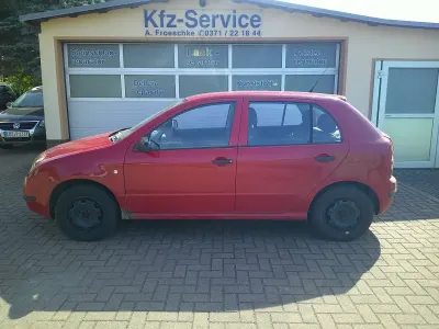 Gebraucht Skoda Fabia Exact 54 PS (39 kW) 2003 Rot Limousine