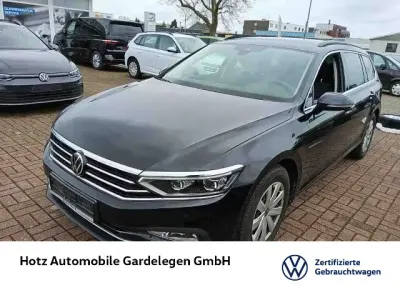 Gebraucht VW Passat Business 150 PS (110 kW) 2023 Kombi