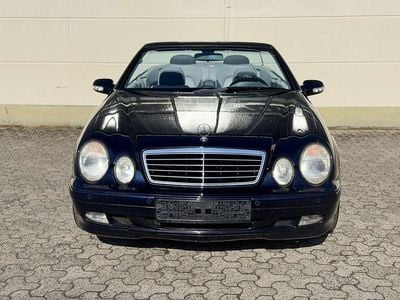 Gebraucht Mercedes CLK230 Avantgarde 197 PS (144 kW) 2001 Blau Cabrio
