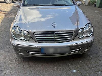 Usata Mercedes 200 163 CV (119 kW) 2004 Argento Berlina