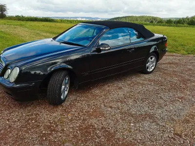 Gebraucht Mercedes CLK200 Elegance 136 PS (100 kW) 2000 Schwarz Cabrio