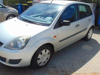 Brugt Ford Fiesta 80 HK (58 kW) 2007 Sølv Hatchback