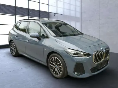 Używany BMW 218 M Sport 136 KM (100 kW) 2024 Storm bay Minivan