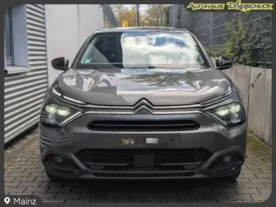 Gebraucht Citroën C4 Feel 131 PS (96 kW) 2020 Andere Limousine