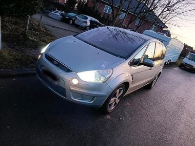 Silber Gebraucht 2009 Ford S-MAX Titanium Van / Kleinbus | 5.499 € (Teuer)