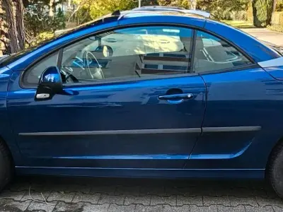 Gebraucht Peugeot 207 CC 120 PS (88 kW) 2008 Blau Cabrio