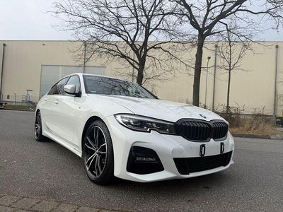 Gebraucht BMW 320 M Sport 190 PS (139 kW) 2020 Weiß Limousine