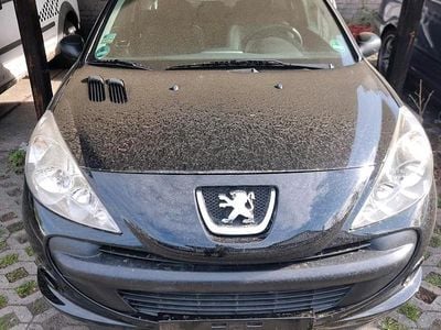 Gebraucht Peugeot 206+ 60 PS (44 kW) 2011 Schwarz Kleinwagen