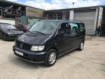 Gebraucht Mercedes V280 174 PS (127 kW) 1998 Schwarz Van / Kleinbus
