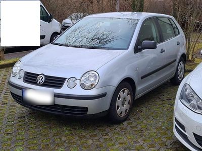 Gebraucht VW Polo 64 PS (47 kW) 2002 Silber Kleinwagen