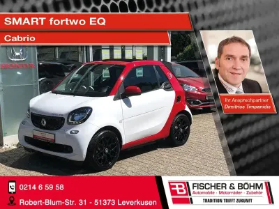 Second-hand Smart ForTwo Electric Drive 60 kW (82 CP) 2018 Alb Cabrio