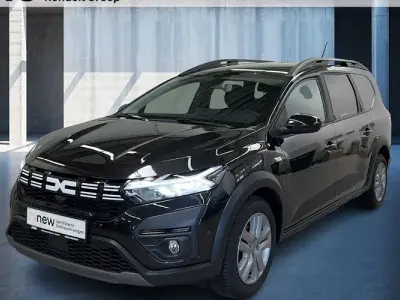 Usata Dacia Jogger Expression 110 CV (80 kW) 2023 Nero Monovolume