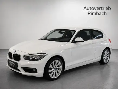 Gebraucht BMW 118 Sport Line 136 PS (100 kW) 2017 Weiß Kleinwagen