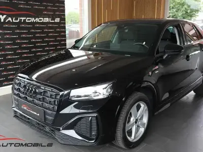 Gebraucht Audi Q2 S-Line 150 PS (110 kW) 2023 Schwarz SUV