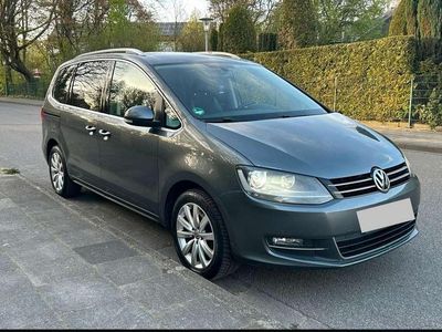 Second-hand VW Sharan Edition 140 CP (102 kW) 2012 Monovolum