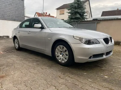 Gebraucht BMW 520 170 PS (125 kW) 2004 Silber Limousine