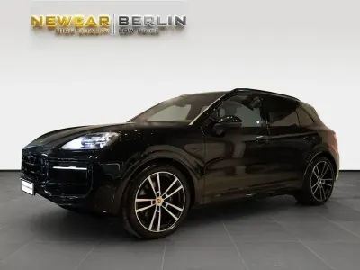 Gebraucht Porsche Cayenne 470 PS (345 kW) 2025 Schwarz SUV