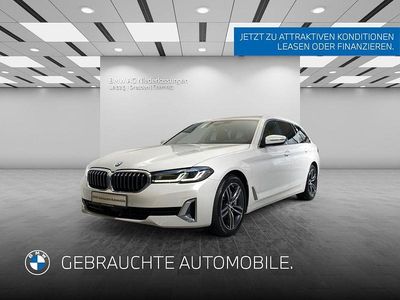 Gebraucht BMW 530 Sport Line 286 PS (210 kW) 2023 Weiß Kombi